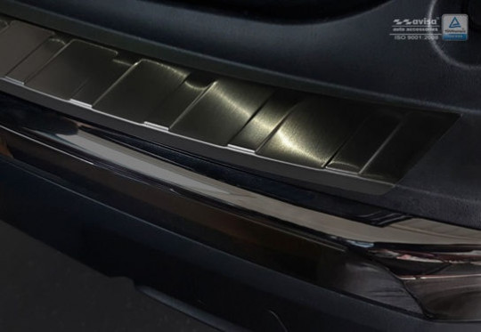 Ochranná lišta hrany kufru Mercedes V-Class / Viano / Vito 2014- (W447, chrom, tmavá, dlouhá)