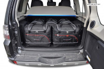 Sada cestovních tašek Mitsubishi Pajero 2006-2018