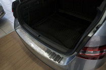Ochranná lišta hrany kufru Škoda Superb III. 2015- (sedan, matná)