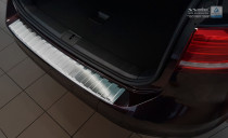 Ochranná lišta hrany kufru VW Passat 2015- (combi, matná)