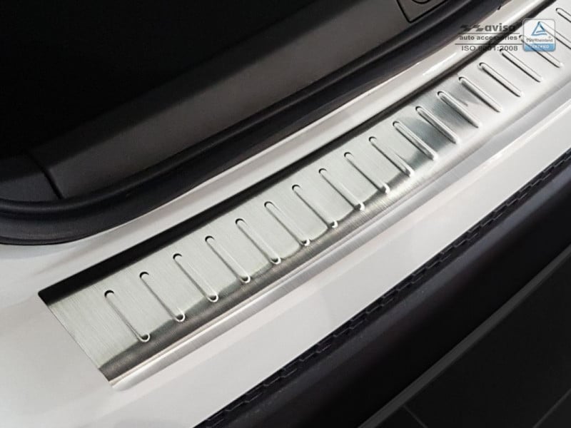 Levně Ochranná lišta hrany kufru Fiat 500X 2014-2018 (matná)