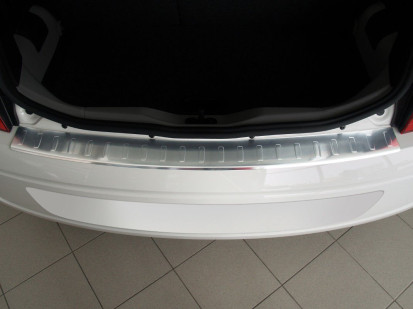 Ochranná lišta hrany kufru VW Up 2012- (matná)