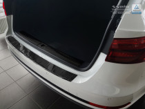 Ochranná lišta hrany kufru Audi A4 2016- (carbon, combi)