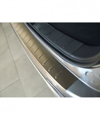 Ochranná lišta hrany kufru BMW X6 2008-2014 (E71)