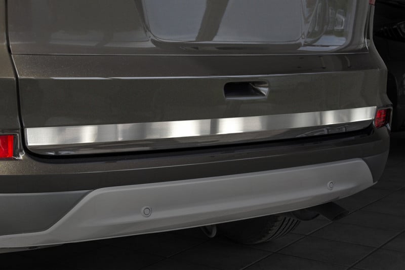 Ozdobná lišta dveří kufru Honda CR-V 2012-2018 (matná)