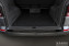 Ochranná lišta hrany kufru VW T6 Caravelle 2015- (výklopné dveře, carbon)