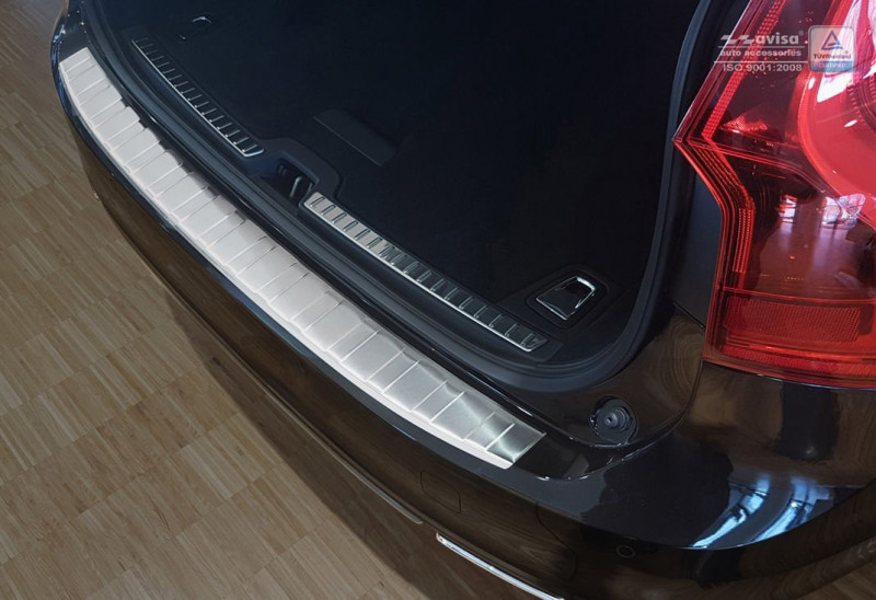 Ochranná lišta hrany kufru Volvo V90 2016- (matná, combi)