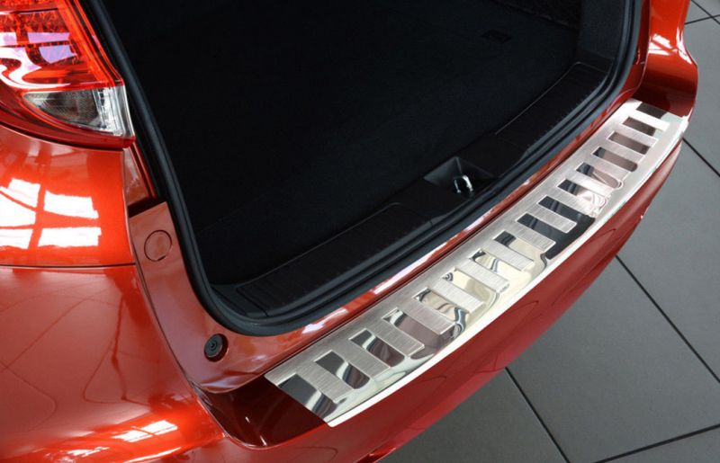 Ochranná lišta hrany kufru Honda Civic 2014-2016 (combi, matná, tmavá)