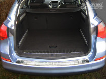 Ochranná lišta hrany kufru Opel Astra J 2012-2015 (combi)
